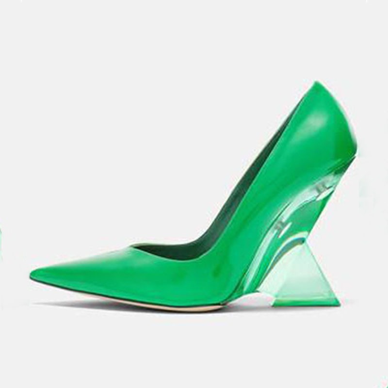 Shiny pointed slope heel shoes for women's fashion, shallow cut patent leather sleeves, elegant and versatile silver high heels