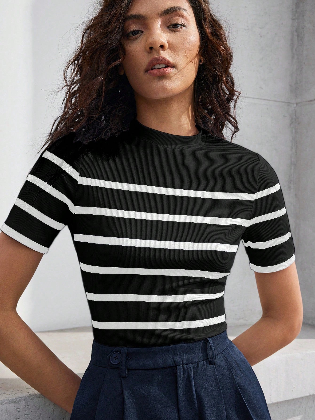 SHEIN Bizwear Ribbed Casual Short Sleeve T-Shirt