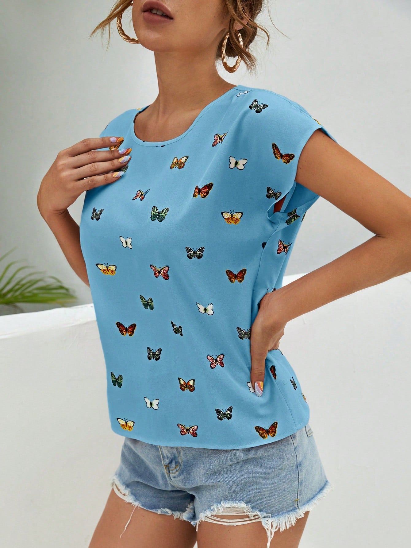 SHEIN LUNE Butterfly Print Casual Shirt