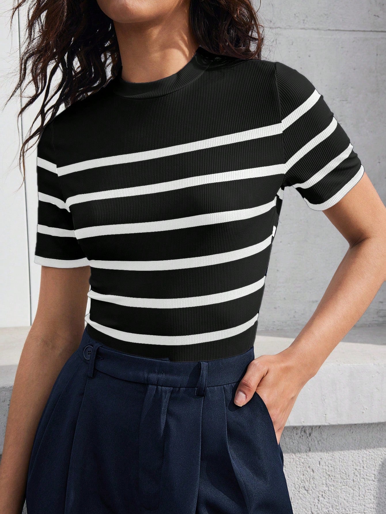 SHEIN Bizwear Ribbed Casual Short Sleeve T-Shirt