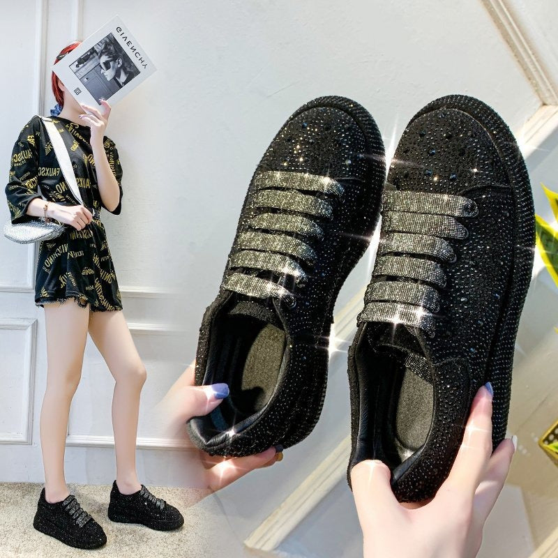 Autumn new full diamond sponge cake thick sole sports and leisure shoes, popular on the internet with leather surface women's single shoe trend