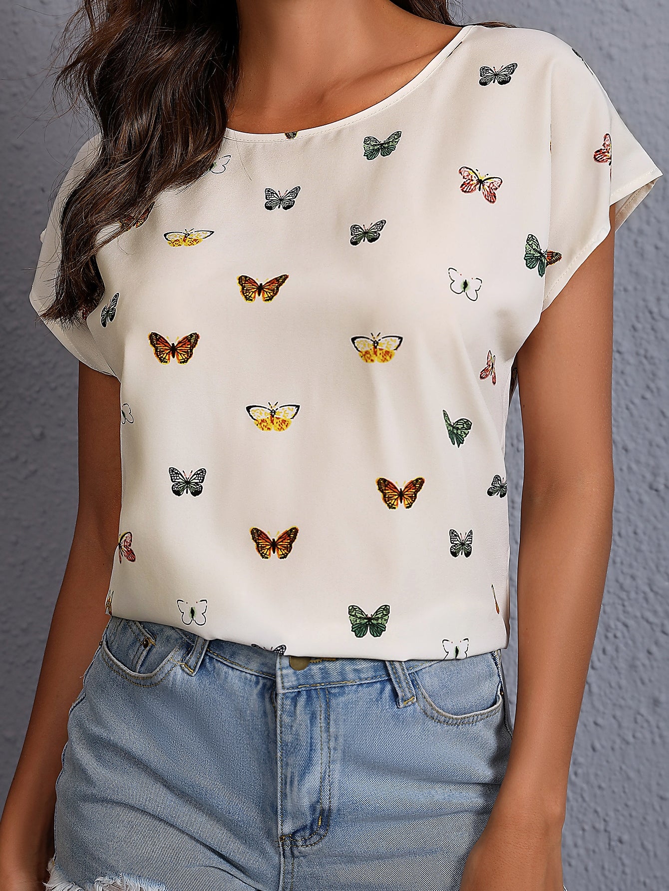 SHEIN LUNE Butterfly Print Casual Shirt