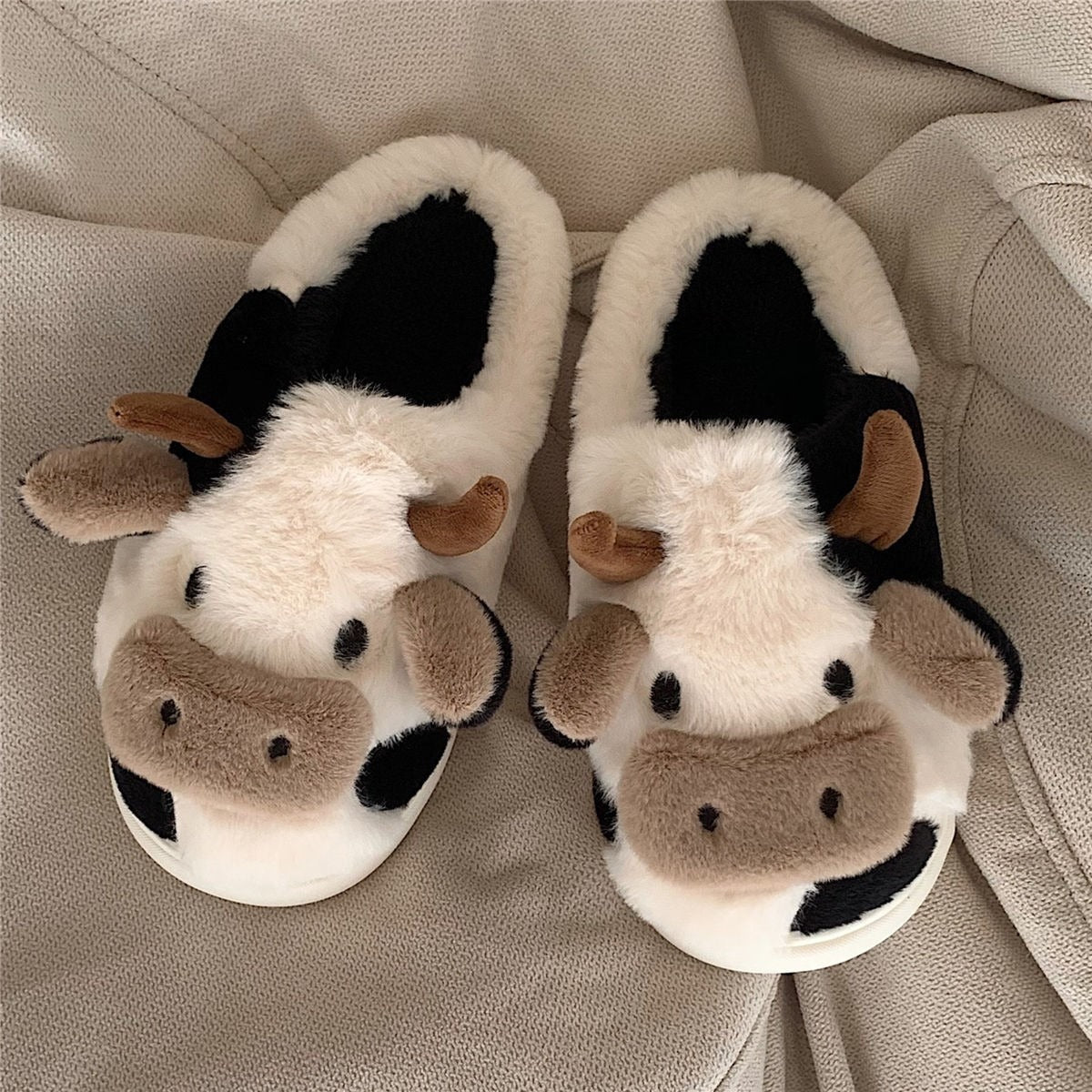 Cotton Slippers Winter New Plush Cotton Slippers Home and Indoor Warmth Cotton Slippers Cartoon Cow Slippers