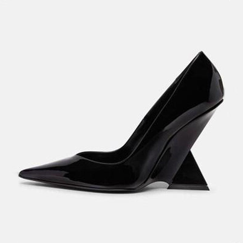 Shiny pointed slope heel shoes for women's fashion, shallow cut patent leather sleeves, elegant and versatile silver high heels