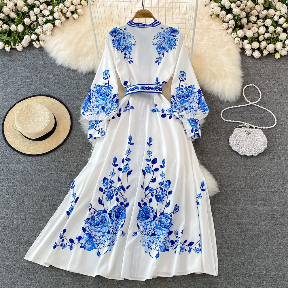 Blue and white porcelain printed standing collar single breasted formal dress with large hem long skirt