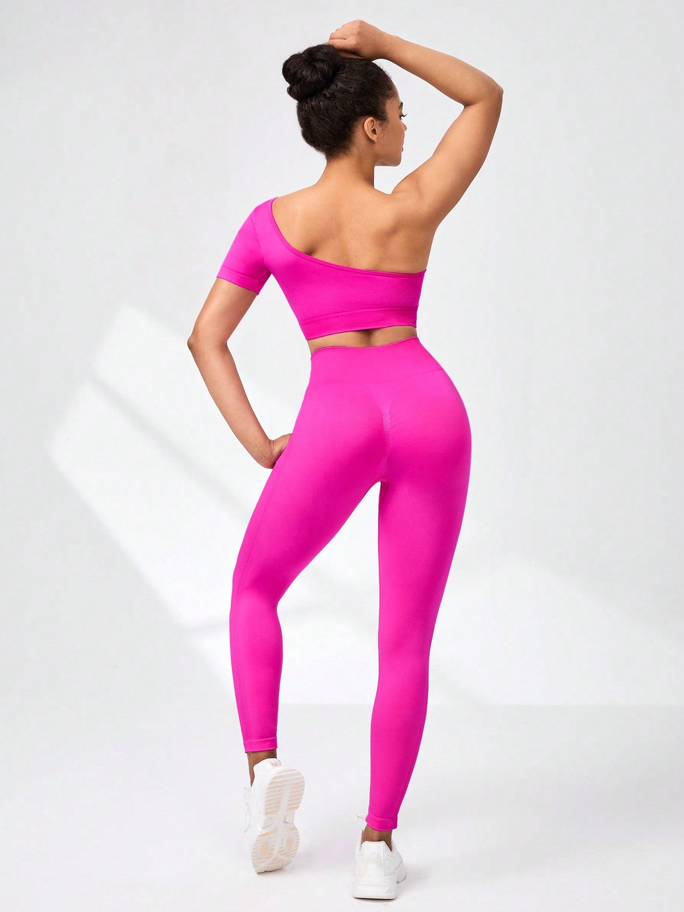 SHEIN Daily&Casual Women'S Solid Color Asymmetrical Neckline Top & Leggings Sports Set